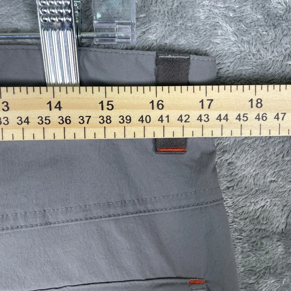 L.L. Bean Cresta Hiking Pants Mens 33x32 Gray Good Stretch Technical Outdoor